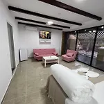 Casa Popa Nan Vandrerhjem *