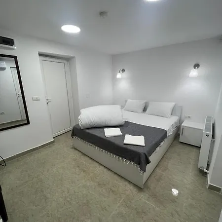 Casa Popa Nan *