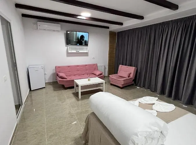 אכסניה Casa Popa Nan