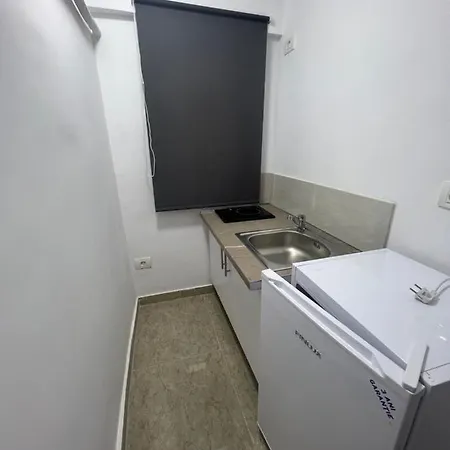 Casa Popa Nan بيت شباب بوخارست